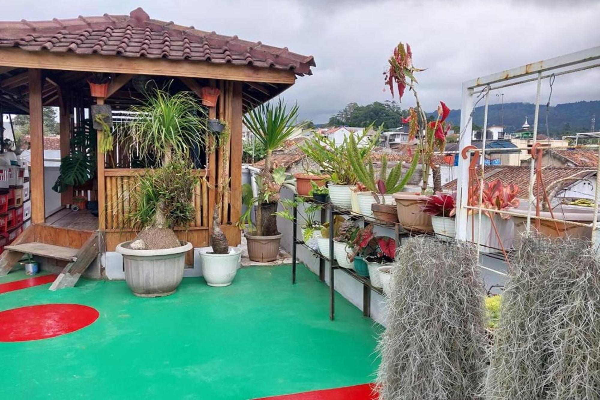 Villa Buana Graha Syariah Bandung Exterior foto